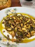 Creme de ricota com azeite de alho e azeitonas