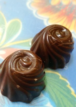 Una foto de Bombones de chococolate rellenos
