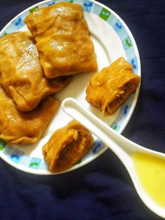 दिंडे(पुरणाचे) (dinde recipe in marathi) रेसिपी चे मुख्य फोटो