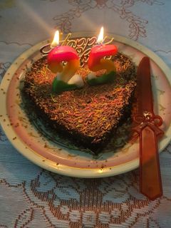 चॉकलेट बिस्कुट कढ़ाई केक (chocolate bicuit kadhai cake recipe in hindi) रेसिपी मुख्य फोटो