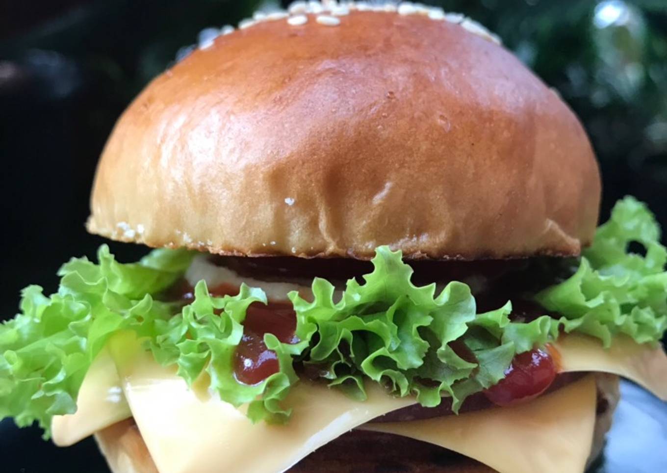 Beef cheese burger