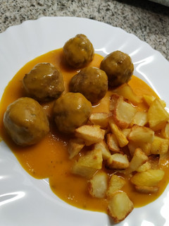 Una foto de Albóndigas en salsa