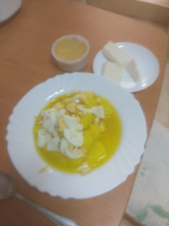 Una foto de Caldo de millo con escaldón de gofio y queso majorero