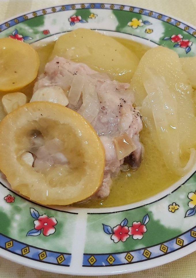 Una foto de Pollo al limón