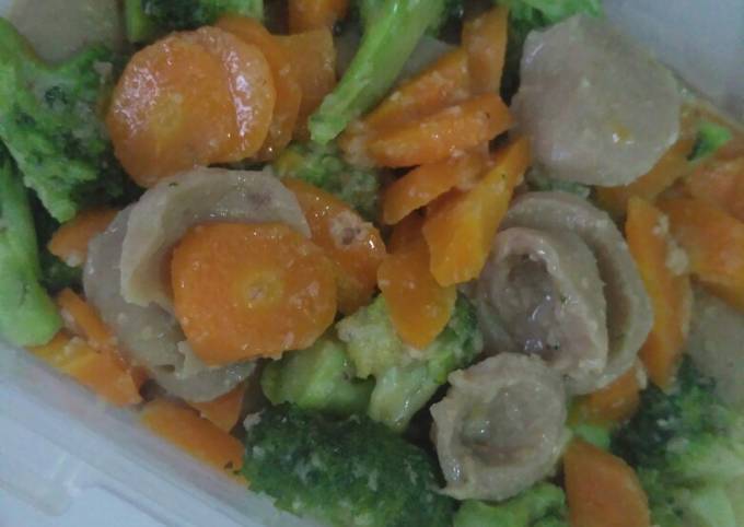 Resep Capcay brokoli, wortel, dan bakso
