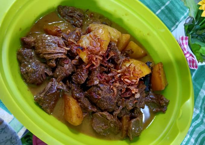 Semur Daging Kentang