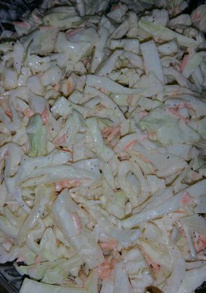 A picture of Creamy Keto Coleslaw.