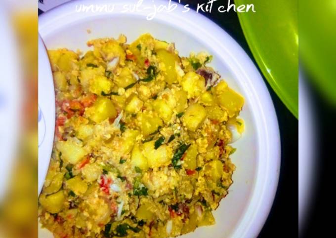 Recipe of Thomas Keller Jelouf Irish with an egg