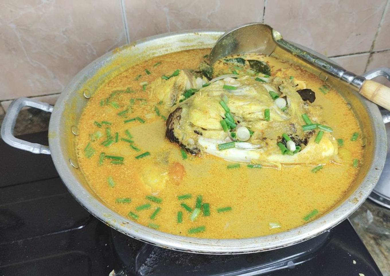 Gulai ikan pogot