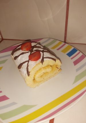 Una foto de Jelly roll de crema de limón