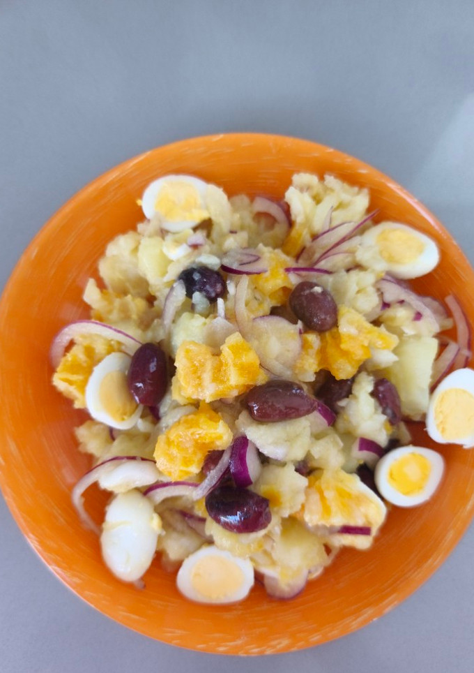 Una foto de Ensalada Malagueña tuneada