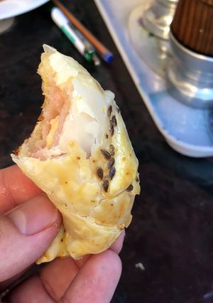 Una foto de Medialunitas de jamón y queso