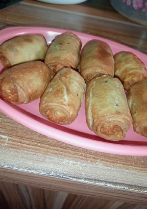 A picture of Potato Roll Samosa.