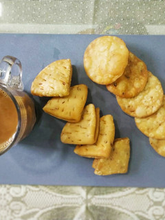ફરસી પૂરી (Farsi Puri Recipe in Gujarati) રેસીપી મુખ્ય ફોટો