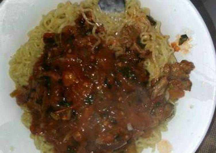 Spaghetti and beef stew