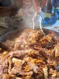 Sanguchitos de carne en tiritas con vegetales
