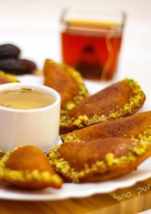 A picture of Atayef | Katayef | Qatayef.