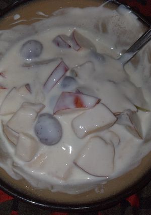 A picture of Mixed fruit dessert.