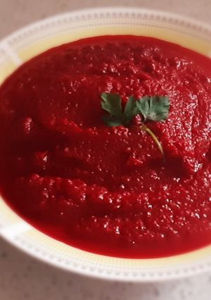 Una foto de Crema de Betarraga con verduras