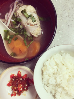 A picture of Stuffed squid soup.