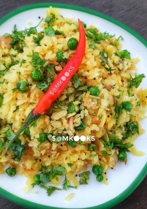 A picture of Green Peas Poha.