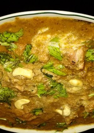 A picture of Banana stem-dhal- kuruma.