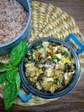 Tumis Jamur Shitake, Bayam, Telur Orak-Arik, & Daun Basil Segar