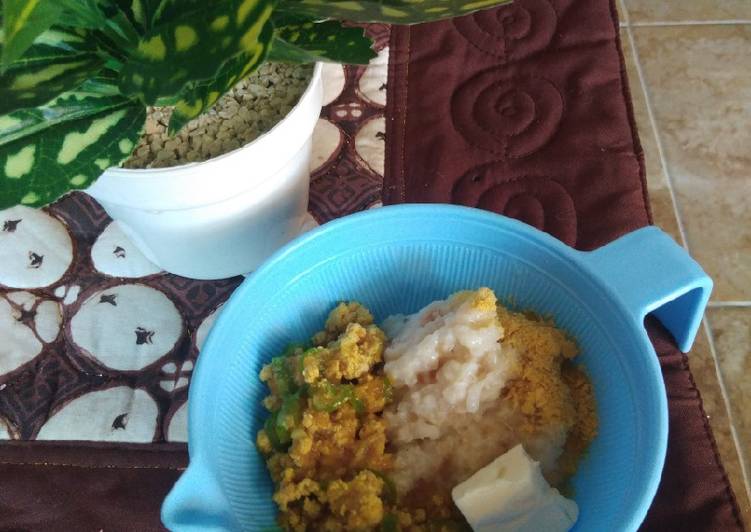 Soto ayam MPASI 8 bulan