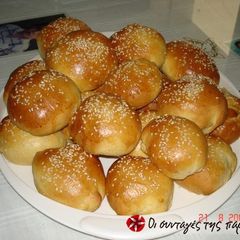 A picture of Kalitsounia with yeast.