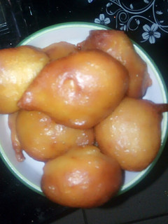 A picture of Fluffy spicy Puff puff.