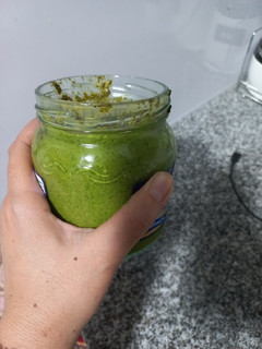 عکسی از دستور سس پستو🥗