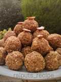 Alsi pinni or flaxseeds Laddo