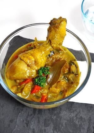 Une photo de Colombo au poulet Antillais