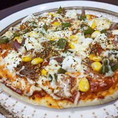 A picture of Paneer pizza.
