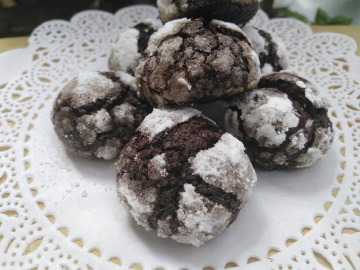 Resep 54. Brownie Crinkle Cookies yang Bikin Ngiler