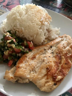 Una foto de Pechuga de pollo al sartén