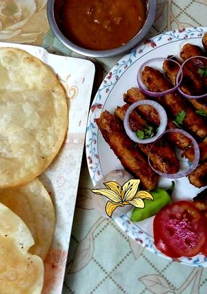 A picture of Seekh kabab.