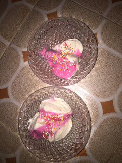 A picture of Ice cream.