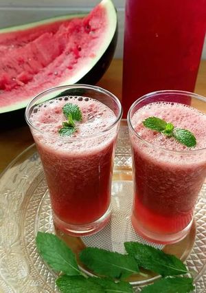 A picture of Watermelon juice.