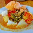 Lontong sayur padang