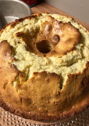A picture of Coconut cream cheese sour cream pound cake.