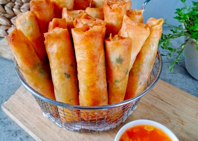 Menu Takjil Mudah Lumpia kering isi sayuran