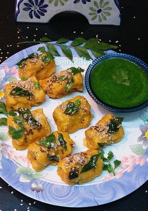 A picture of Bread Khaman.