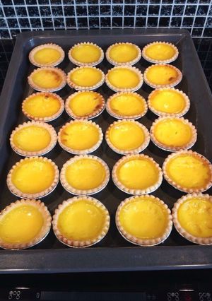 Hình của món Bánh tart trứng Hong Kong .