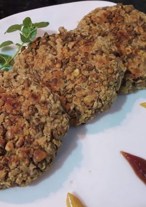 Una foto de Hamburguesas veggie de lentejas -fácil y rápido
