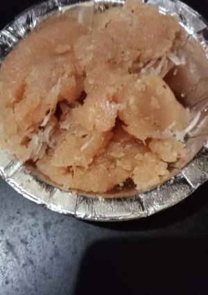 सूजी का हलवा (sooji ka halwa recipe in Hindi) रेसिपी मुख्य फोटो