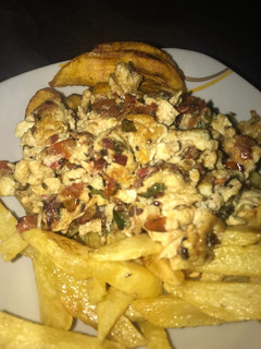 A picture of Eggs and Chips.