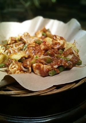 Foto resep Rujak petis Madura