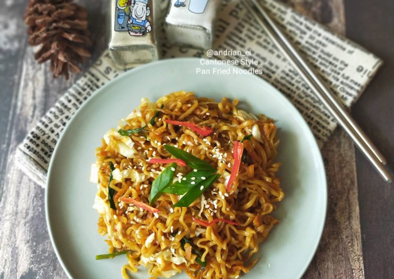 Cantonese Style Pan Fried Noodles (Halal)