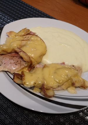 Almás-sajtos csirkemell recept fotója